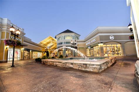 Outlet Shoppes of the Bluegrass ::: Home